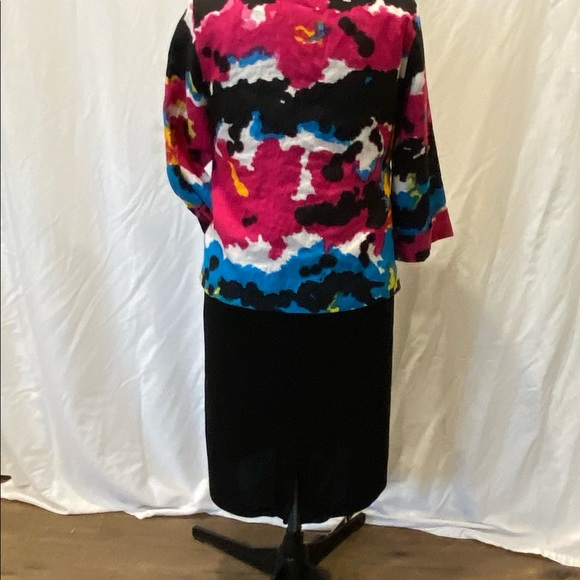 Fuchsia, blue, white and black linen jacket size M - Picture 2 of 4